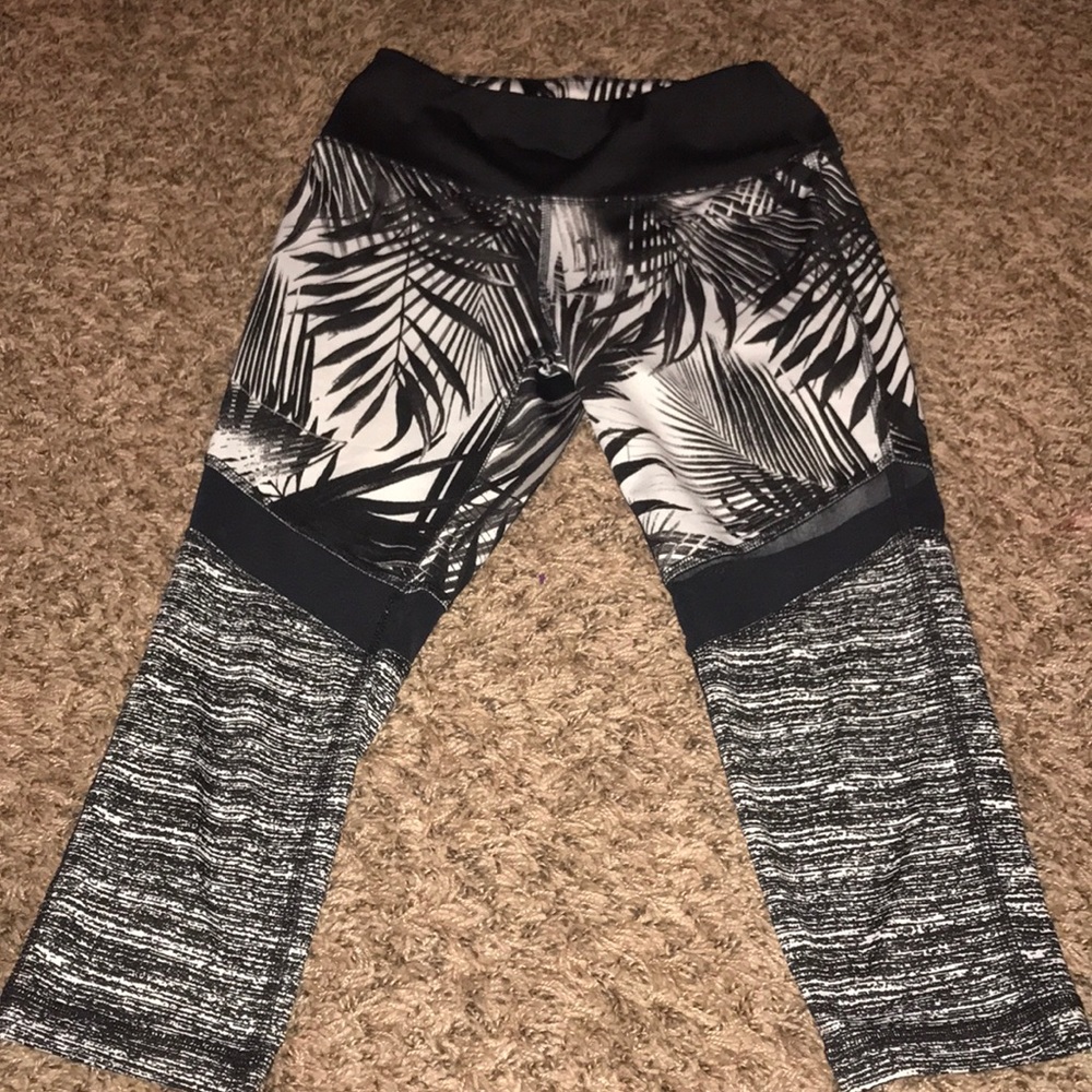 multi patterned leggings